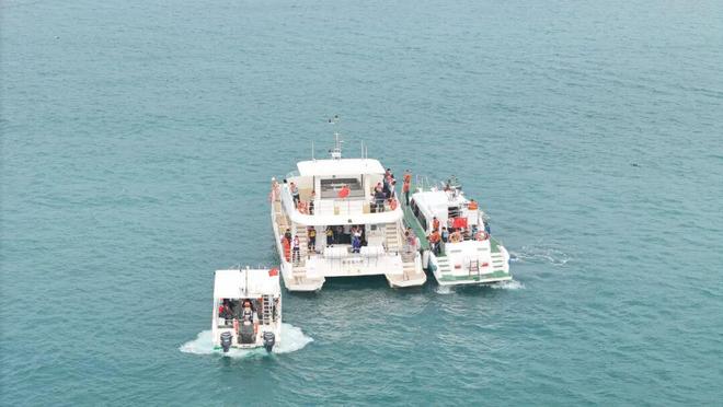 北海多部门联合演练筑牢观鲸季游艇安全防线——“海上枫桥”机制护航涠洲岛旅游安全