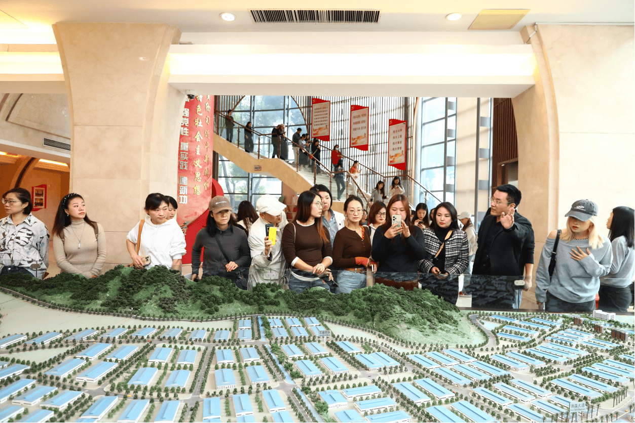 全链路深度探访鲸灵团长解锁红豆产品力密码(图3)