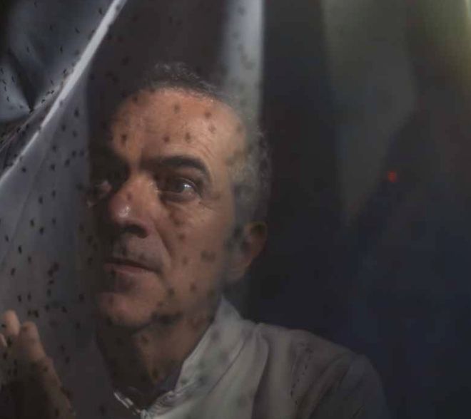 《自然》年度十大人物发布梁文锋、杜梦然入选(图4)