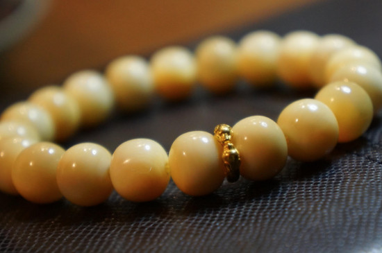 抹香鲸牙手串怎么盘玩(图3)